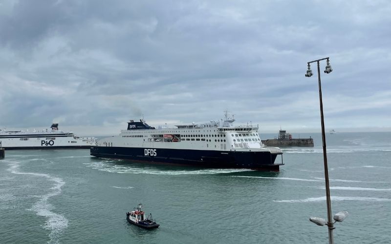 DFDS ferry op de route Calais naar Dover